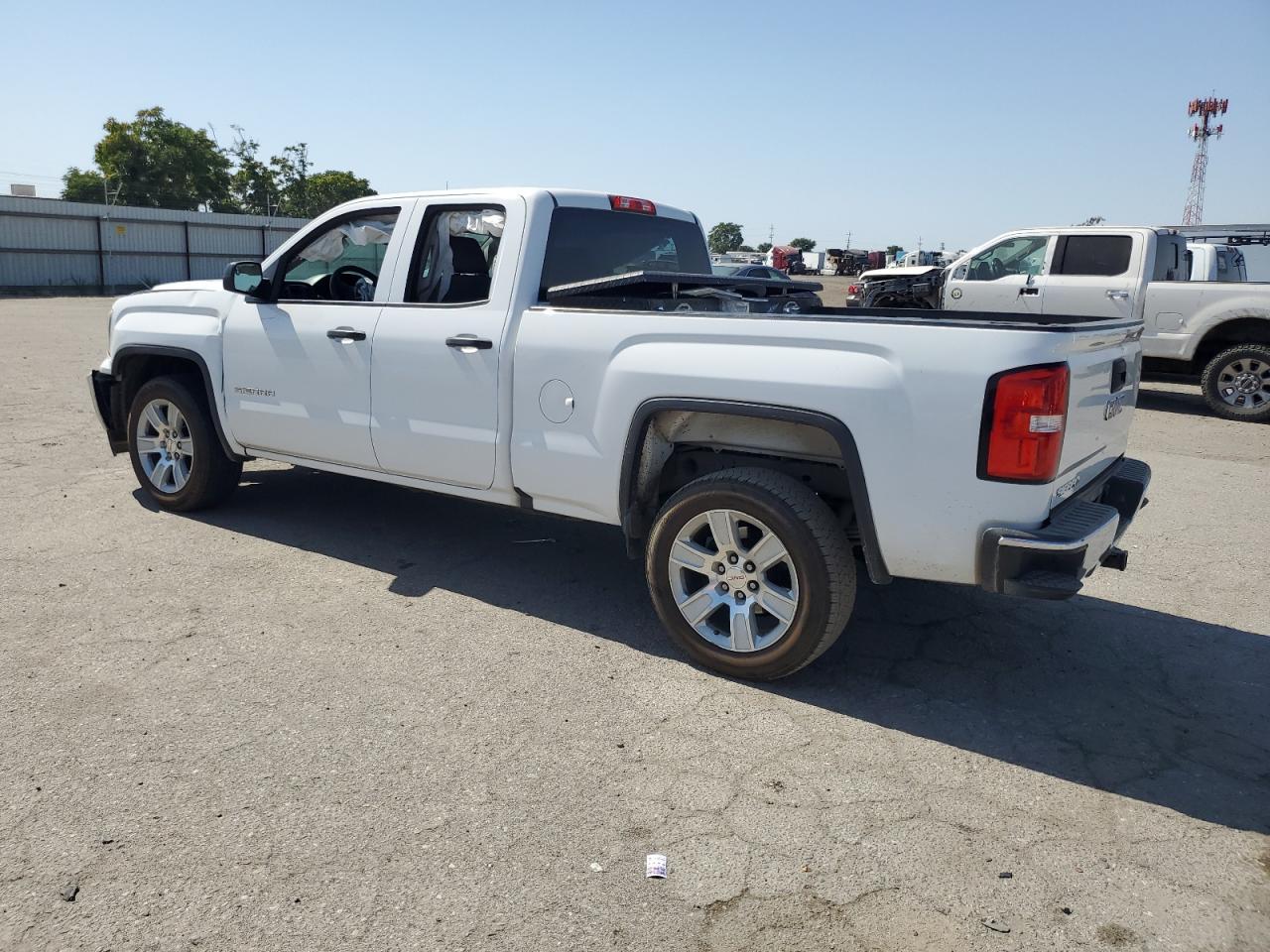 2017 GMC Sierra C1500 Copart, lot number: 58494325, vin: 1GTR1LEH8HZ277040. Thumbnail 2