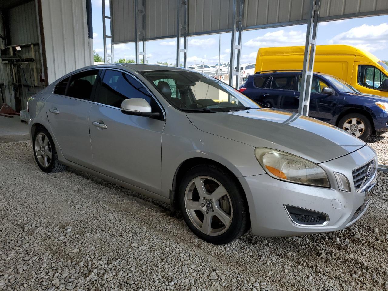 2012 Volvo S60 T5 Copart, lot number: 59046595, vin: YV1622FSXC2102871. Thumbnail 4