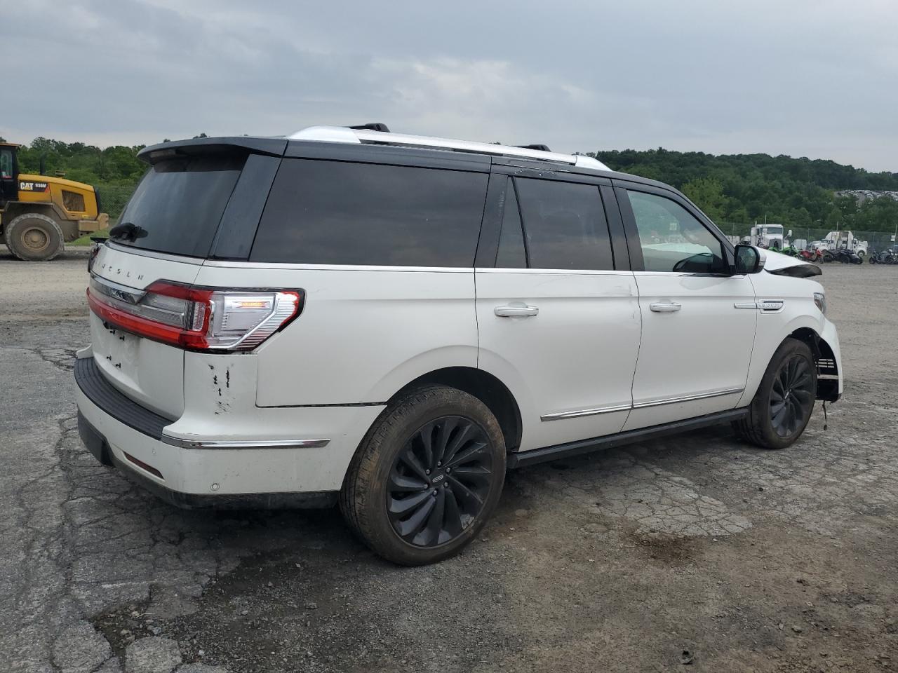 2021 Lincoln Navigator Reserve Copart, lot number: 58266655, vin: 5LMJJ2LT6MEL07189. Thumbnail 3