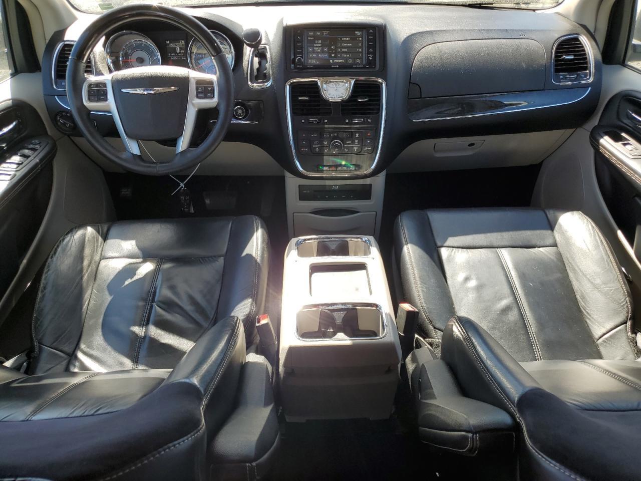 2015 Chrysler Town & Country Limited Platinum Copart, lot number: 58993855, vin: 2C4RC1GG9FR697352. Thumbnail 8