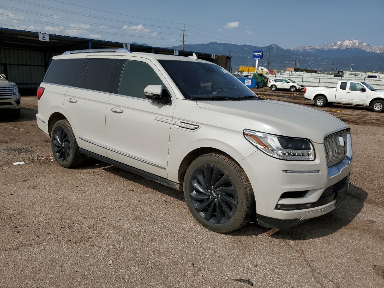 2020 Lincoln Navigator Reserve Copart, lot number: 59053145, vin: 5LMJJ2LT0LEL04125. Thumbnail 4