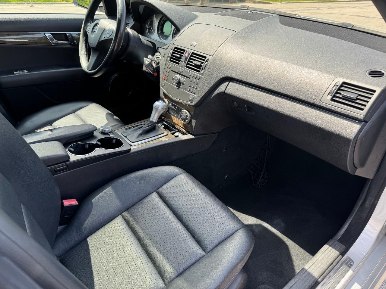 2008 Mercedes-Benz C 350 Copart, lot number: 56783765, vin: WDDGF56XX8R039755. Thumbnail 5