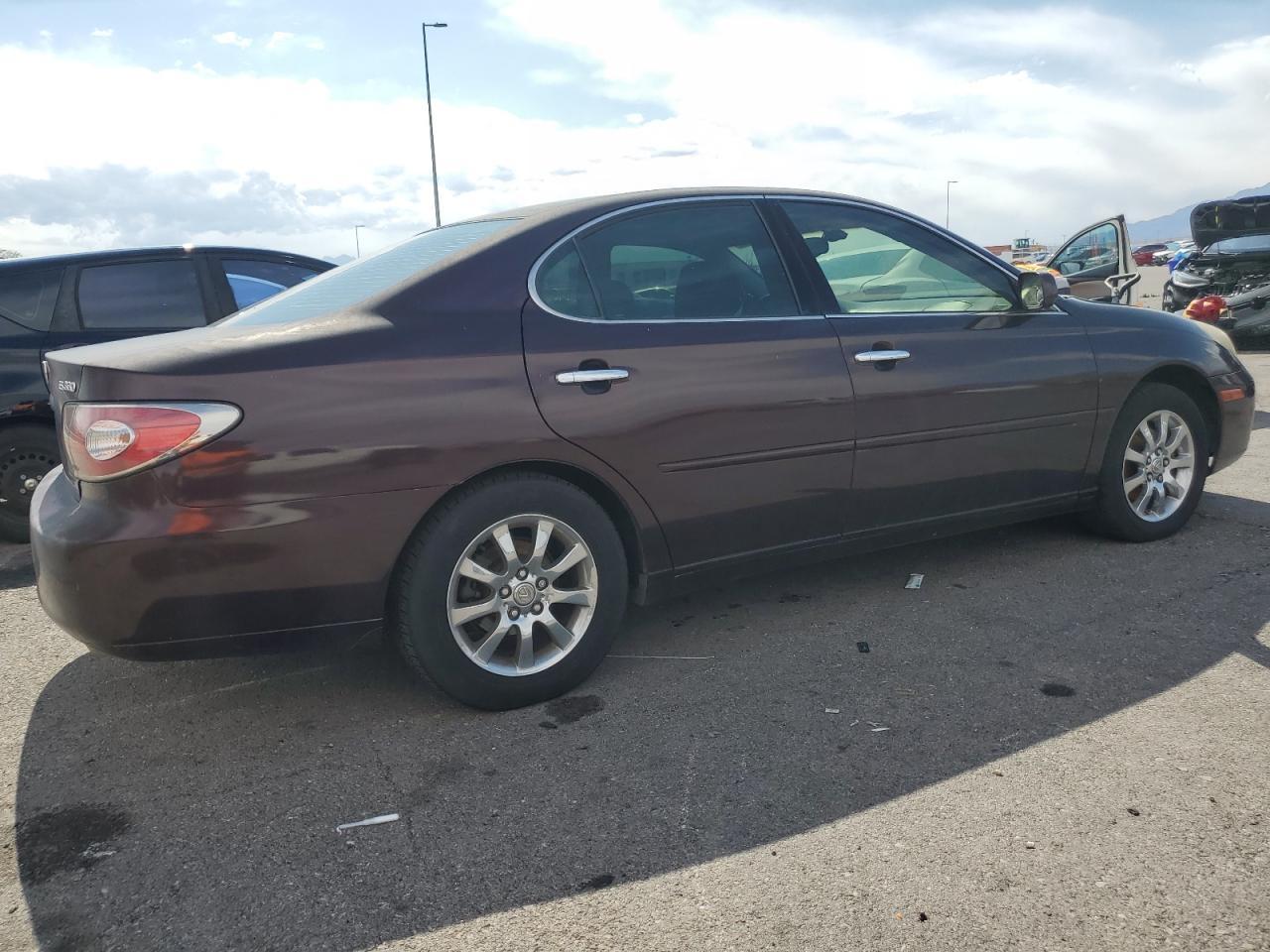 2004 Lexus Es 330 Copart, lot number: 55722695, vin: JTHBA30G140012408. Thumbnail 3