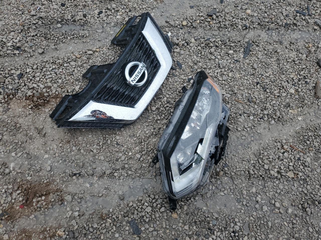 2017 Nissan Rogue S Copart, lot number: 58248405, vin: KNMAT2MV5HP524261. Thumbnail 13