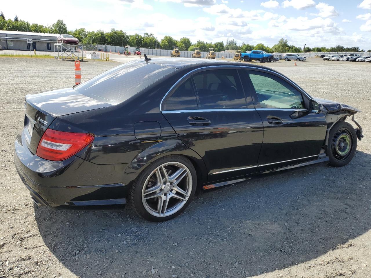 2013 Mercedes-Benz C 300 4Matic Copart, lot number: 56580615, vin: WDDGF8AB1DR258319. Thumbnail 3
