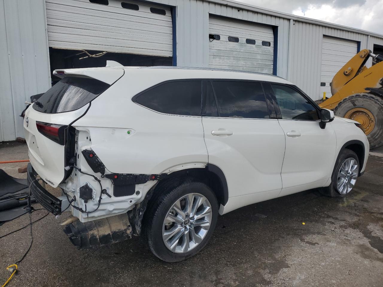 2021 Toyota Highlander Limited Copart, lot number: 56644015, vin: 5TDYZRAH2MS527686. Thumbnail 3