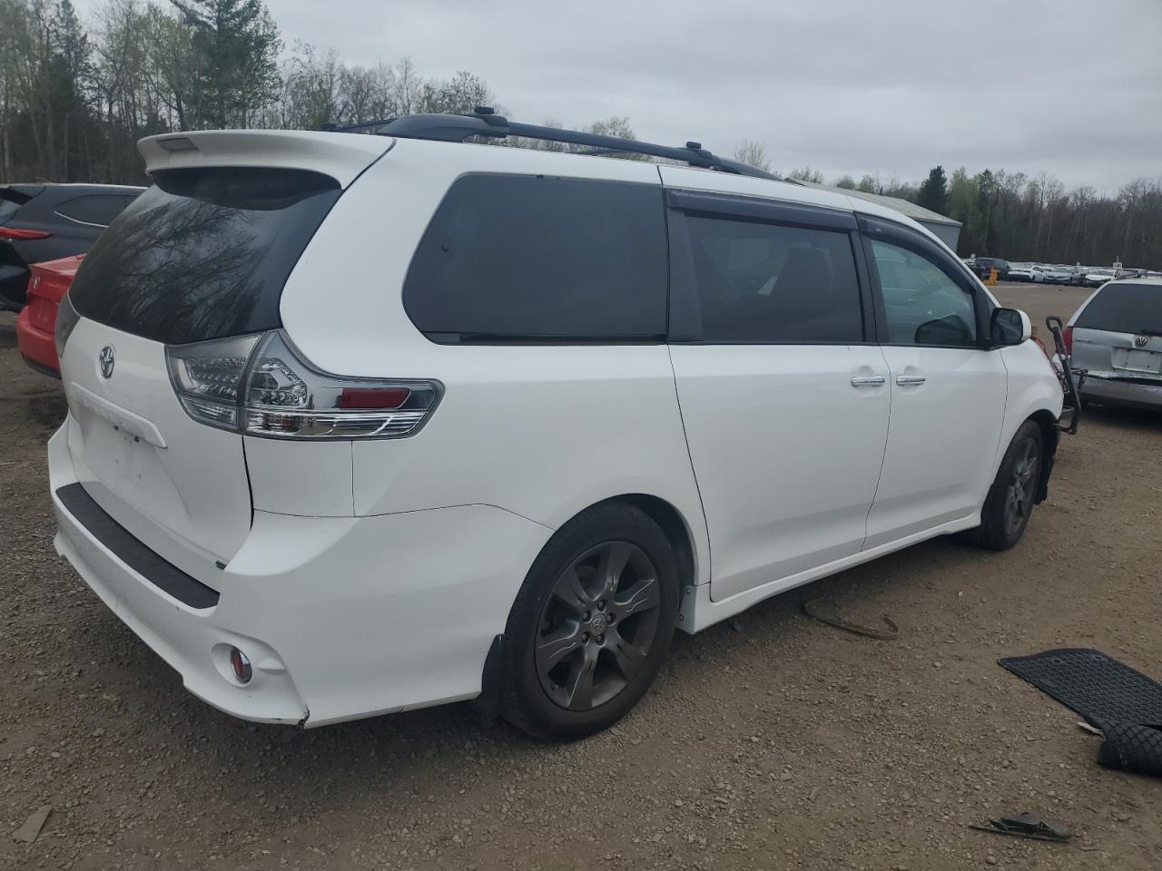 2015 Toyota Sienna Sport Copart, lot number: 55793495, vin: 5TDXK3DC8FS628263. Thumbnail 3