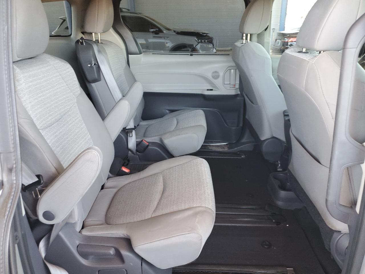 2021 Toyota Sienna Le Copart, lot number: 55518505, vin: 5TDBRKEC3MS068342. Thumbnail 11