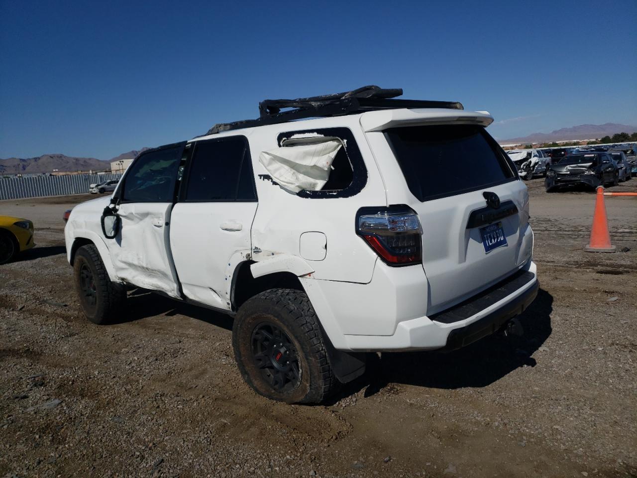 2020 Toyota 4Runner Sr5/Sr5 Premium Copart, lot number: 56429135, vin: JTEBU5JR2L5810319. Thumbnail 2