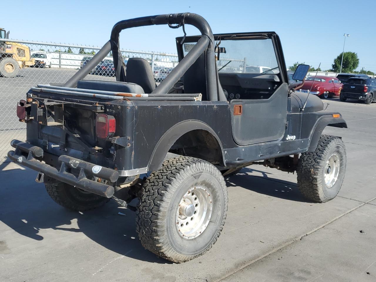 1984 Jeep Jeep Cj7 Copart, lot number: 57622165, vin: 1JCCF87A0ET099710. Thumbnail 3