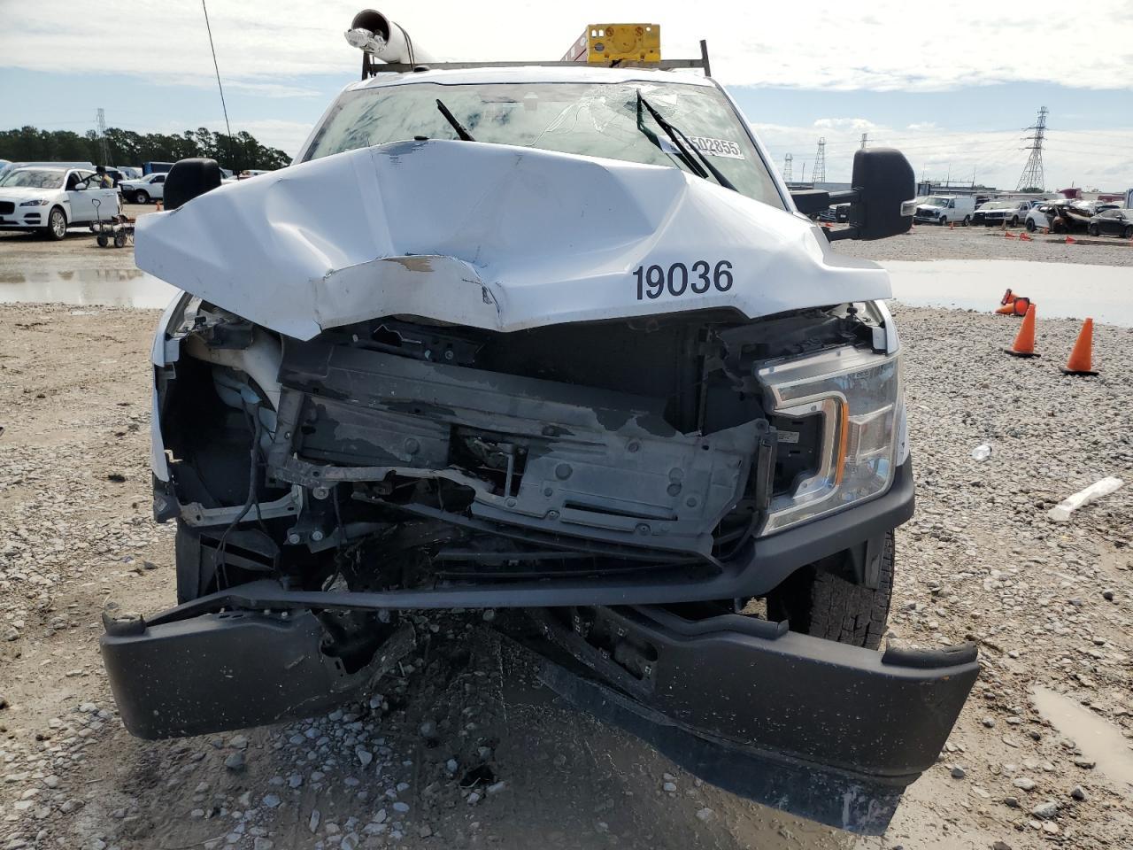 2019 Ford F150 Copart, lot number: 55502855, vin: 1FTMF1C55KKD84717. Thumbnail 5