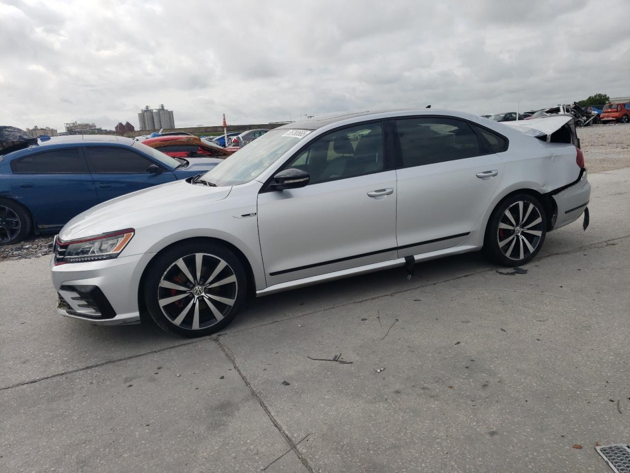 2018 Volkswagen Passat Gt Copart, lot number: 55780665, vin: 1VWJM7A35JC039965. Thumbnail 1