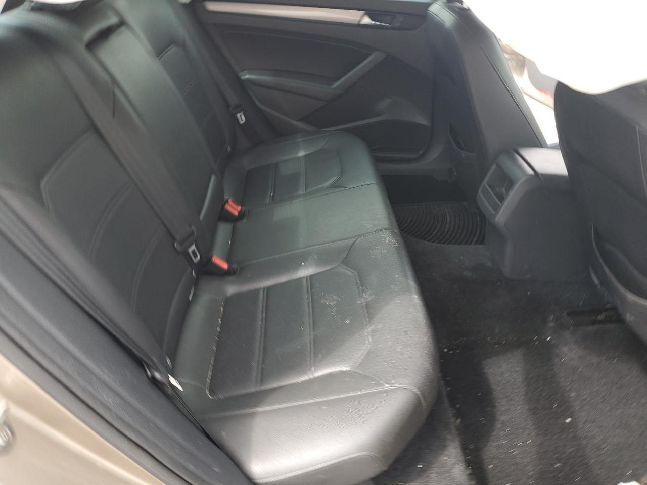 2015 Volkswagen Passat S Copart, lot number: 56024905, vin: 1VWAS7A3XFC035732. Thumbnail 10