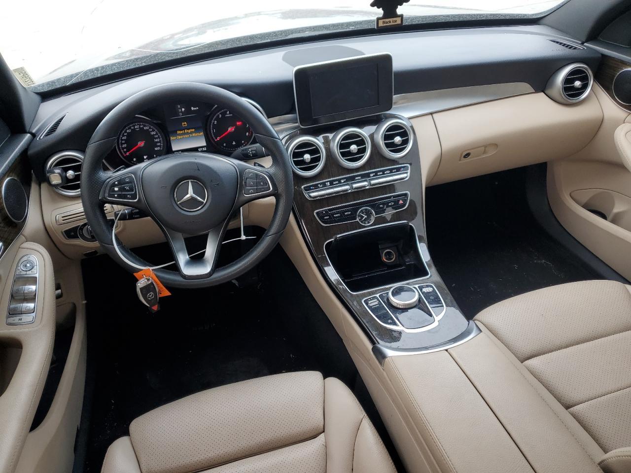 2018 Mercedes-Benz C 300 Copart, lot number: 57450775, vin: 55SWF4JB8JU240401. Thumbnail 8