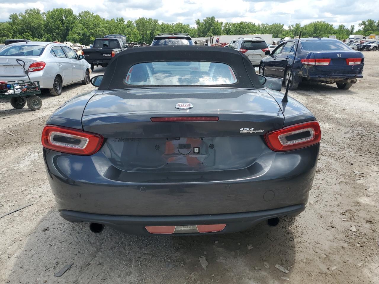 2017 Fiat 124 Spider Classica Copart, lot number: 57253905, vin: JC1NFAEK4H0103516. Thumbnail 6
