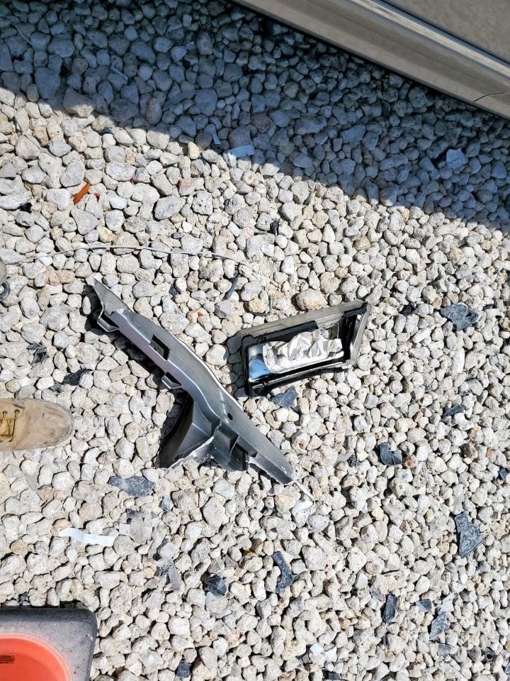 2004 Mercury Grand Marquis Gs Copart, lot number: 57091975, vin: 2MEFM74W94X683389. Thumbnail 12