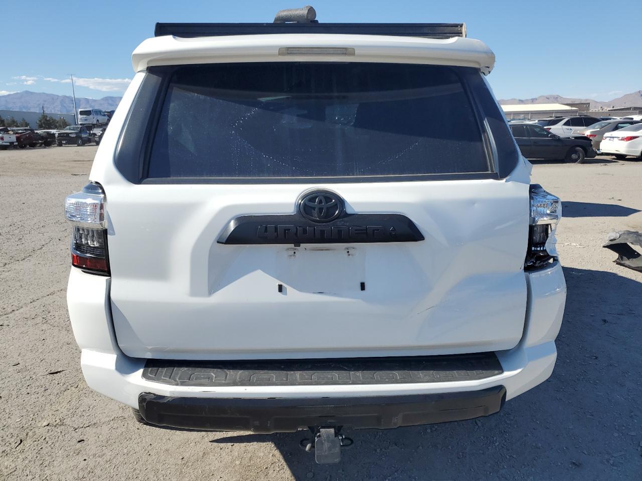 2020 Toyota 4Runner Sr5/Sr5 Premium Copart, lot number: 56561115, vin: JTEBU5JR2L5810319. Thumbnail 6