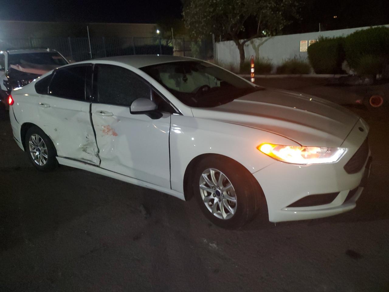 2017 Ford Fusion S Copart, lot number: 56790785, vin: 3FA6P0G71HR275175. Thumbnail 4