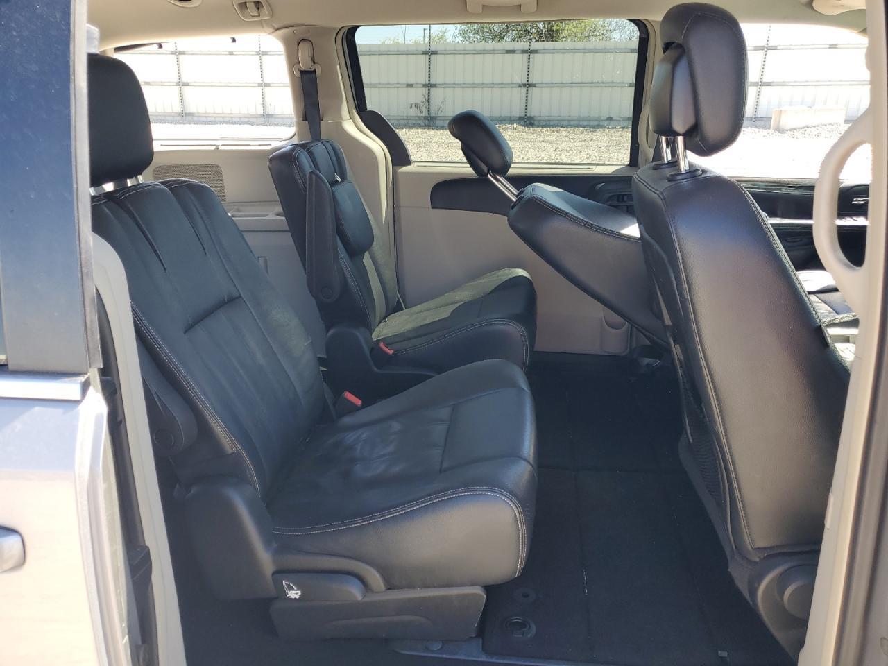 2015 Chrysler Town & Country Touring Copart, lot number: 56530225, vin: 2C4RC1BG9FR697861. Thumbnail 11
