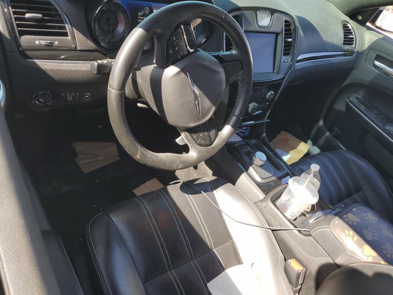 2019 Chrysler 300 S Copart, lot number: 59390735, vin: 2C3CCABG2KH686078. Thumbnail 8