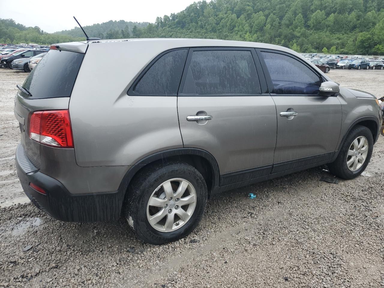 2012 Kia Sorento Base Copart, lot number: 58900935, vin: 5XYKT3A19CG214900. Thumbnail 3