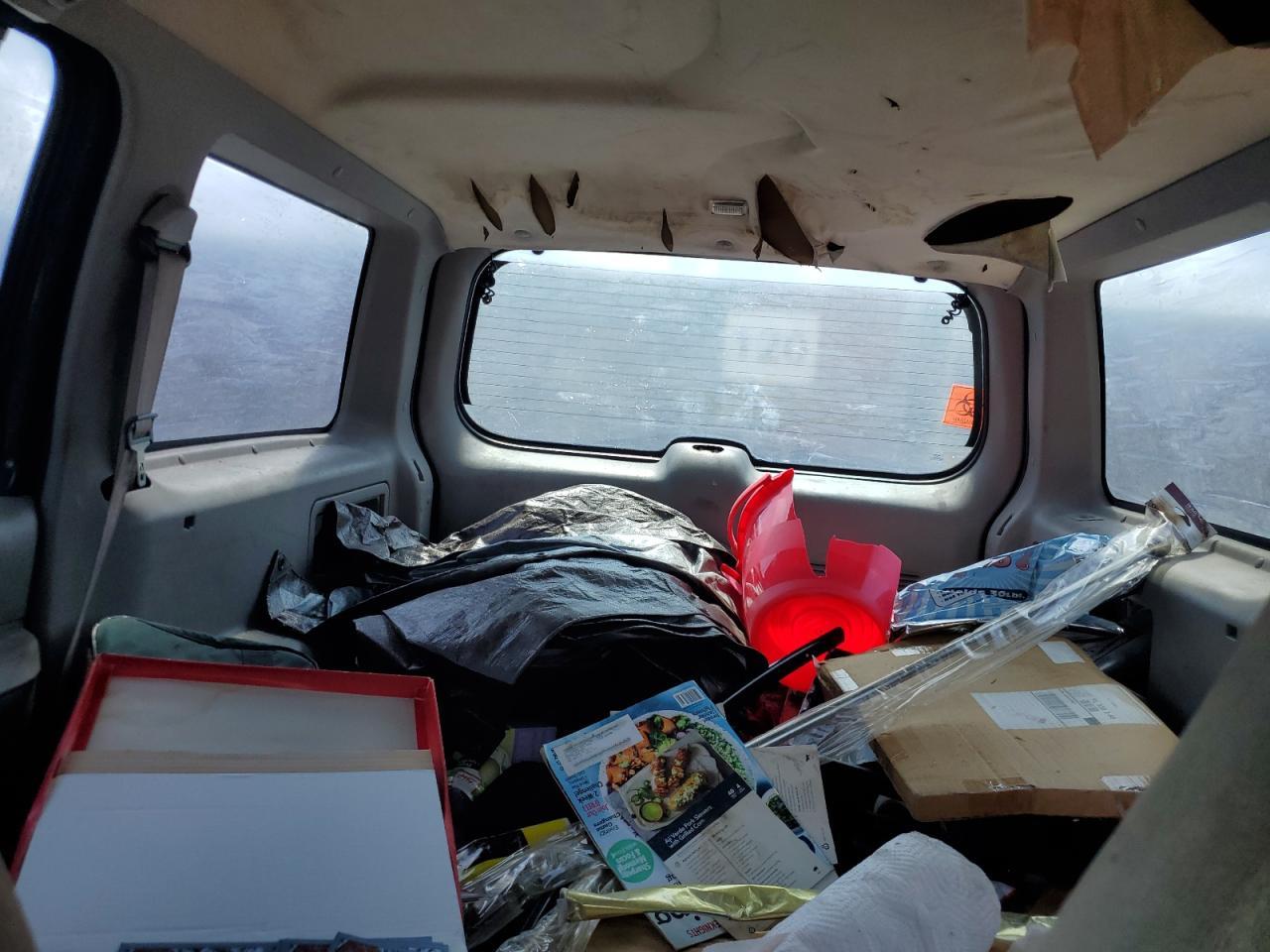 2000 Ford Explorer Xls Copart, lot number: 58766885, vin: 1FMZU62X6YZB94402. Thumbnail 10