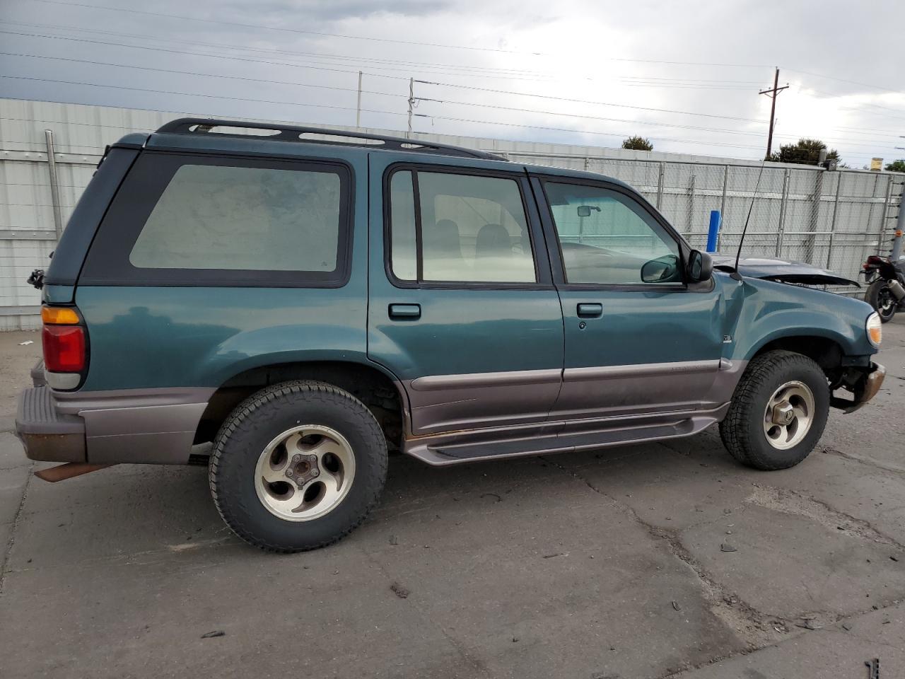 1997 Mercury Mountaineer Copart, lot number: 59320875, vin: 4M2DU55P3VUJ08261. Thumbnail 3