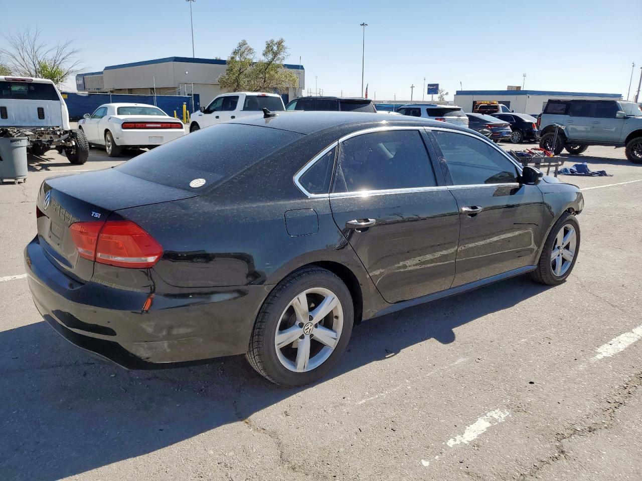 2015 Volkswagen Passat S Copart, lot number: 57845125, vin: 1VWAT7A33FC082081. Thumbnail 3