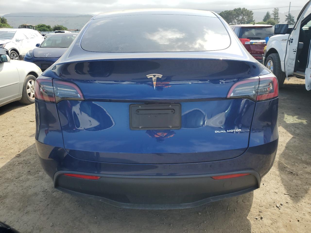 2023 Tesla Model Y Copart, lot number: 55983305, vin: 7SAYGDEE7PF942474. Thumbnail 6