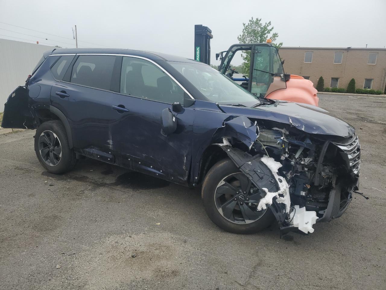 2025 Nissan Rogue Sv Copart, lot number: 55465625, vin: 5N1BT3BB9SC797524. Thumbnail 4