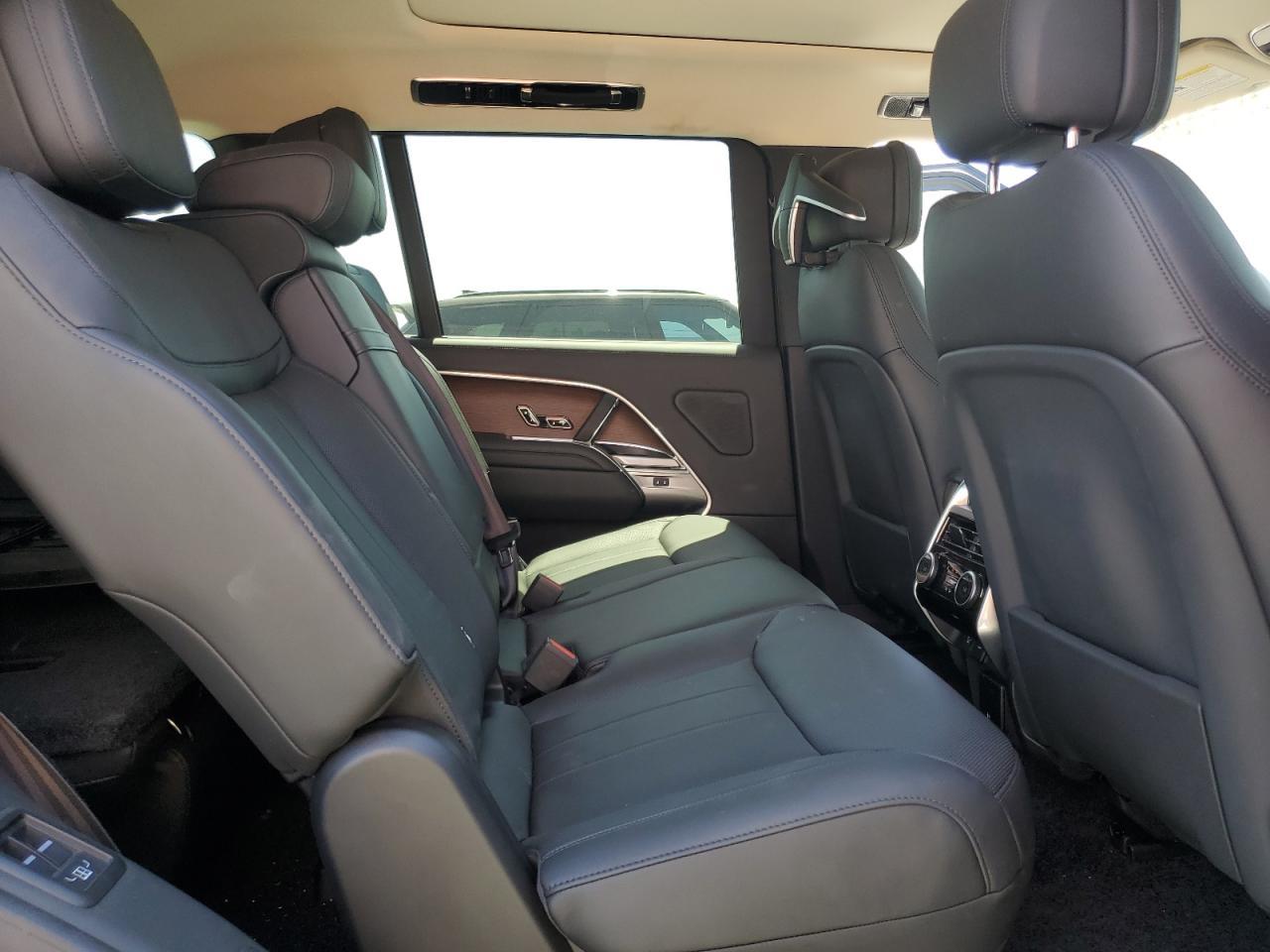 2025 Land Rover Range Rover Se Copart, lot number: 58753685, vin: SALKPBE97SA277659. Thumbnail 11