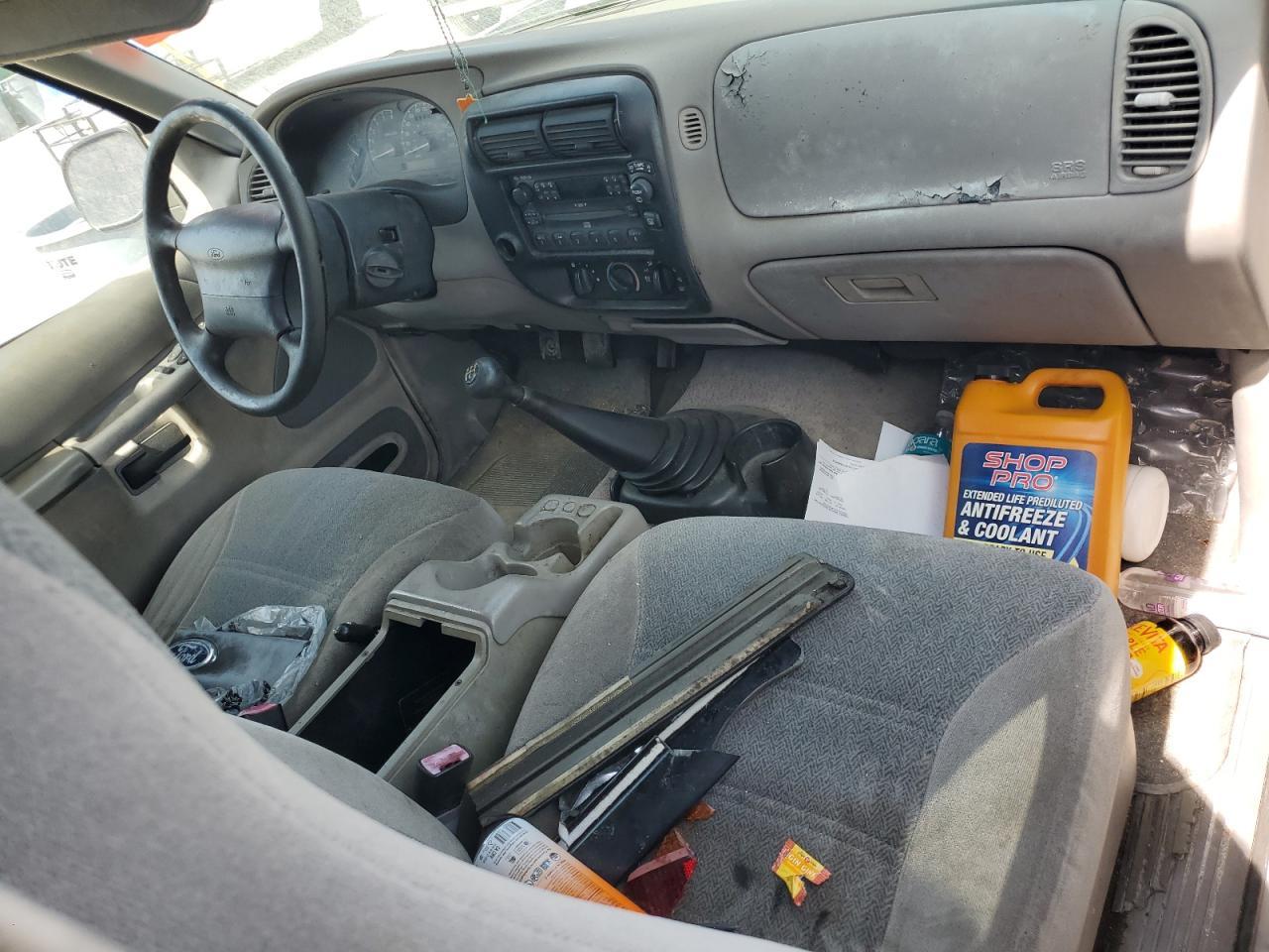 2000 Ford Explorer Xls Copart, lot number: 58766885, vin: 1FMZU62X6YZB94402. Thumbnail 8