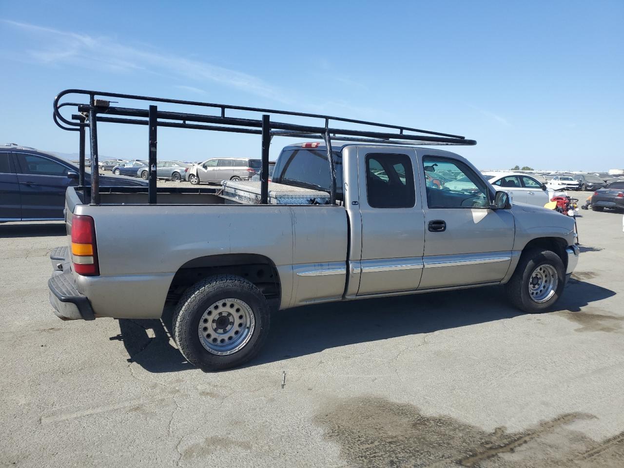 2000 GMC New Sierra K1500 Copart, lot number: 59041535, vin: 1GTEK19T5YE409936. Thumbnail 3