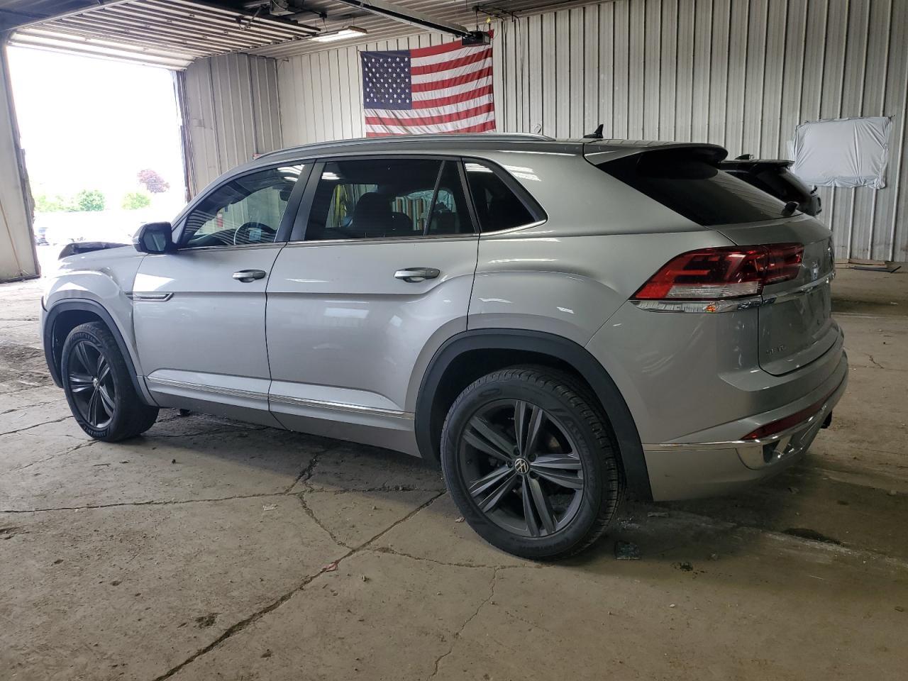 2020 Volkswagen Atlas Cross Sport Se Copart, lot number: 58500335, vin: 1V26E2CA7LC226758. Thumbnail 2