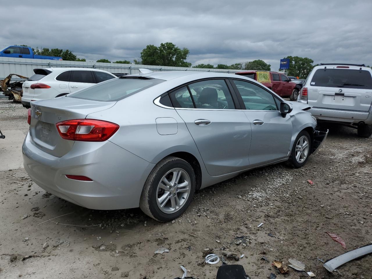 2017 Chevrolet Cruze Lt Copart, lot number: 58630365, vin: 1G1BE5SM8H7182596. Thumbnail 3