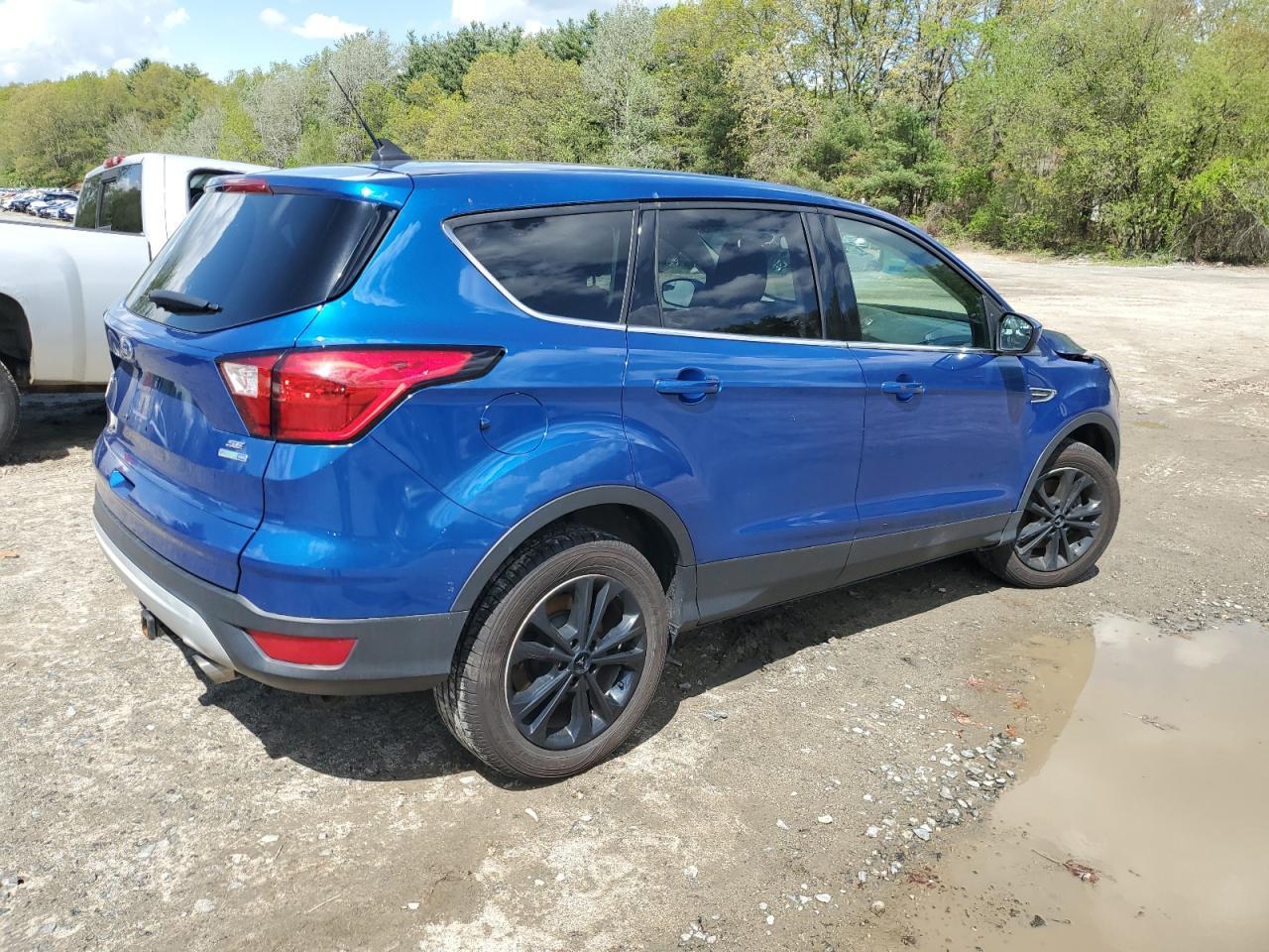 2019 Ford Escape Se Copart, lot number: 56128415, vin: 1FMCU9GD8KUB80592. Thumbnail 3