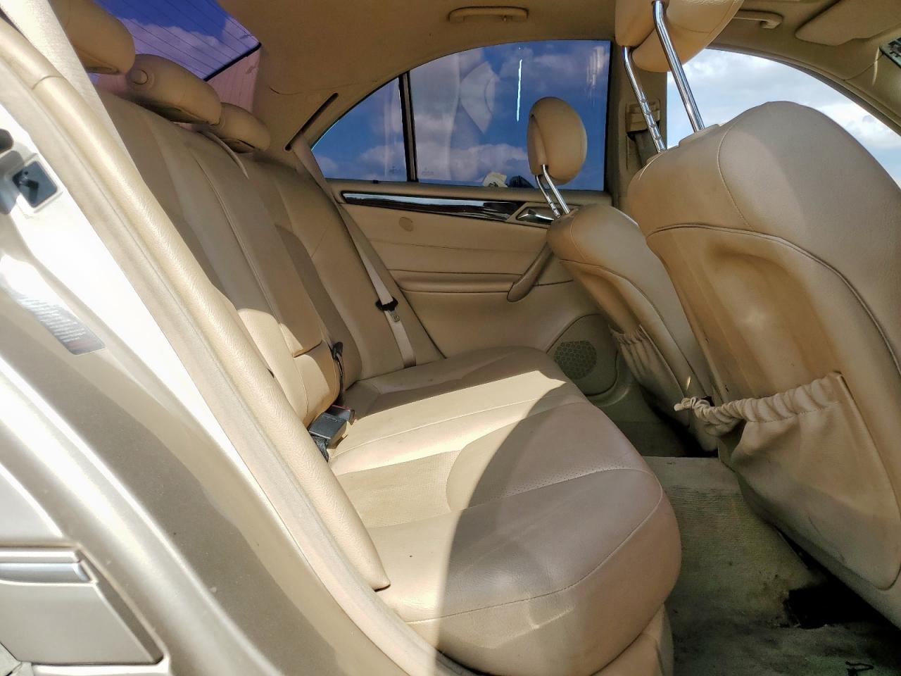 2003 Mercury C Cls 4D 2 Copart, lot number: 58729475, vin: WDBRF61J13A417012. Thumbnail 10