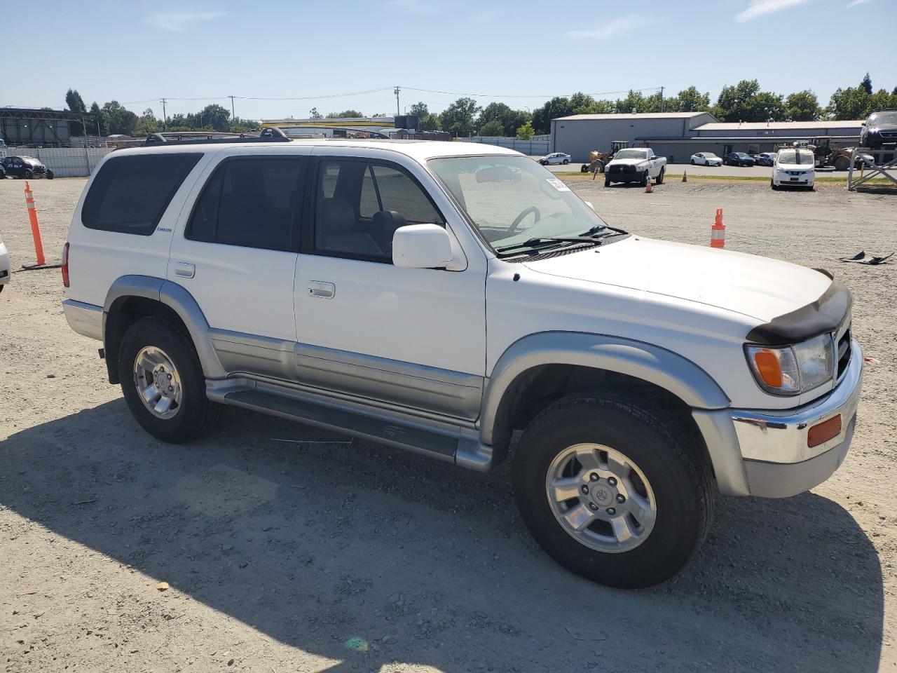1997 Toyota 4Runner Limited Copart, lot number: 58673425, vin: JT3HN87R5V0077790. Thumbnail 4