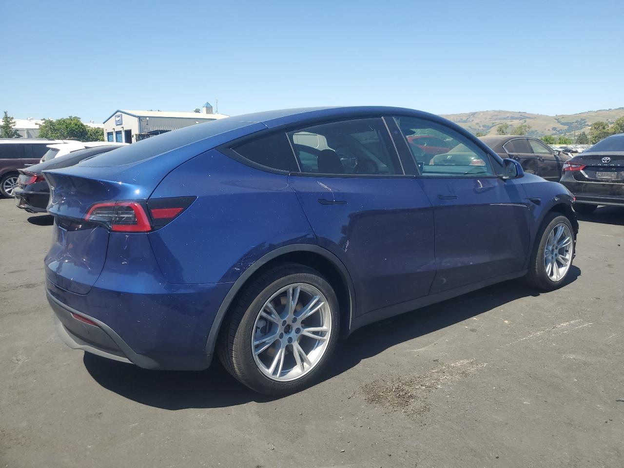 2023 Tesla Model Y Copart, lot number: 56231405, vin: 7SAYGDED5PF943551. Thumbnail 3