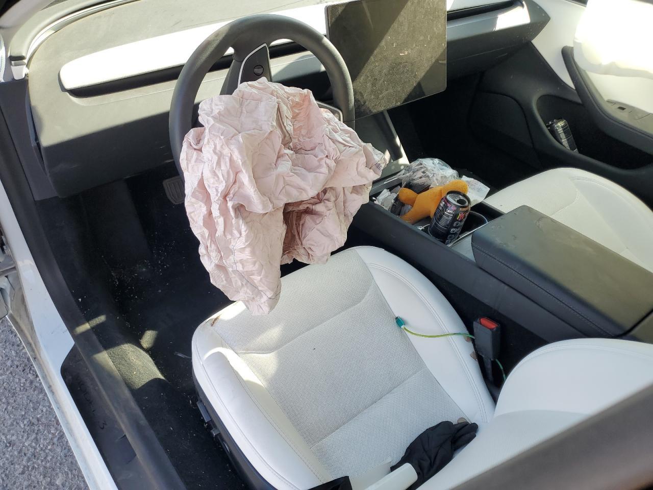 2025 Tesla Model 3 Copart, lot number: 59228445, vin: 5YJ3E1EA6SF876792. Thumbnail 8