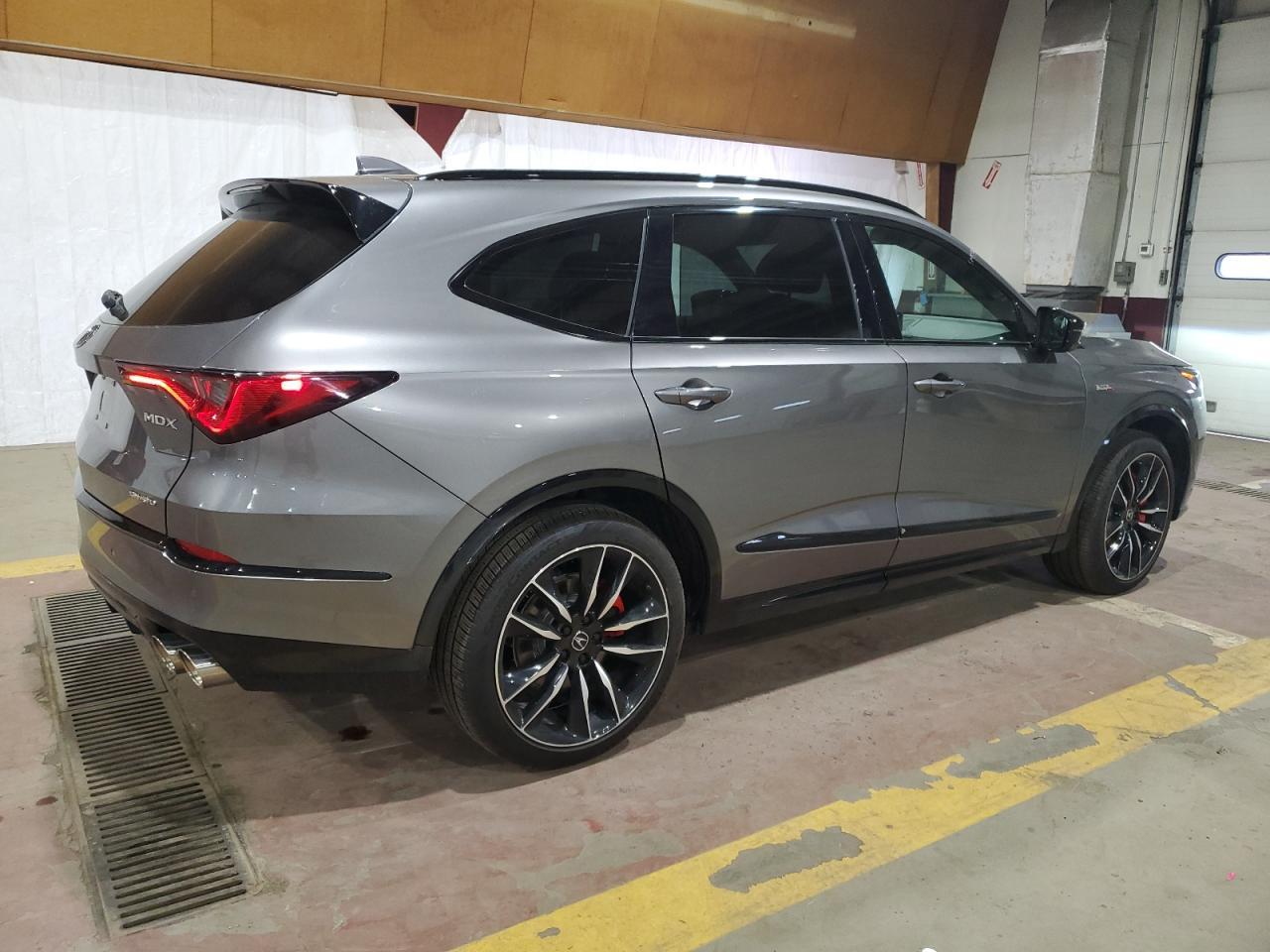 2024 Acura Mdx Type S Advance Copart, lot number: 56046645, vin: 5J8YD8H88RL000017. Thumbnail 3