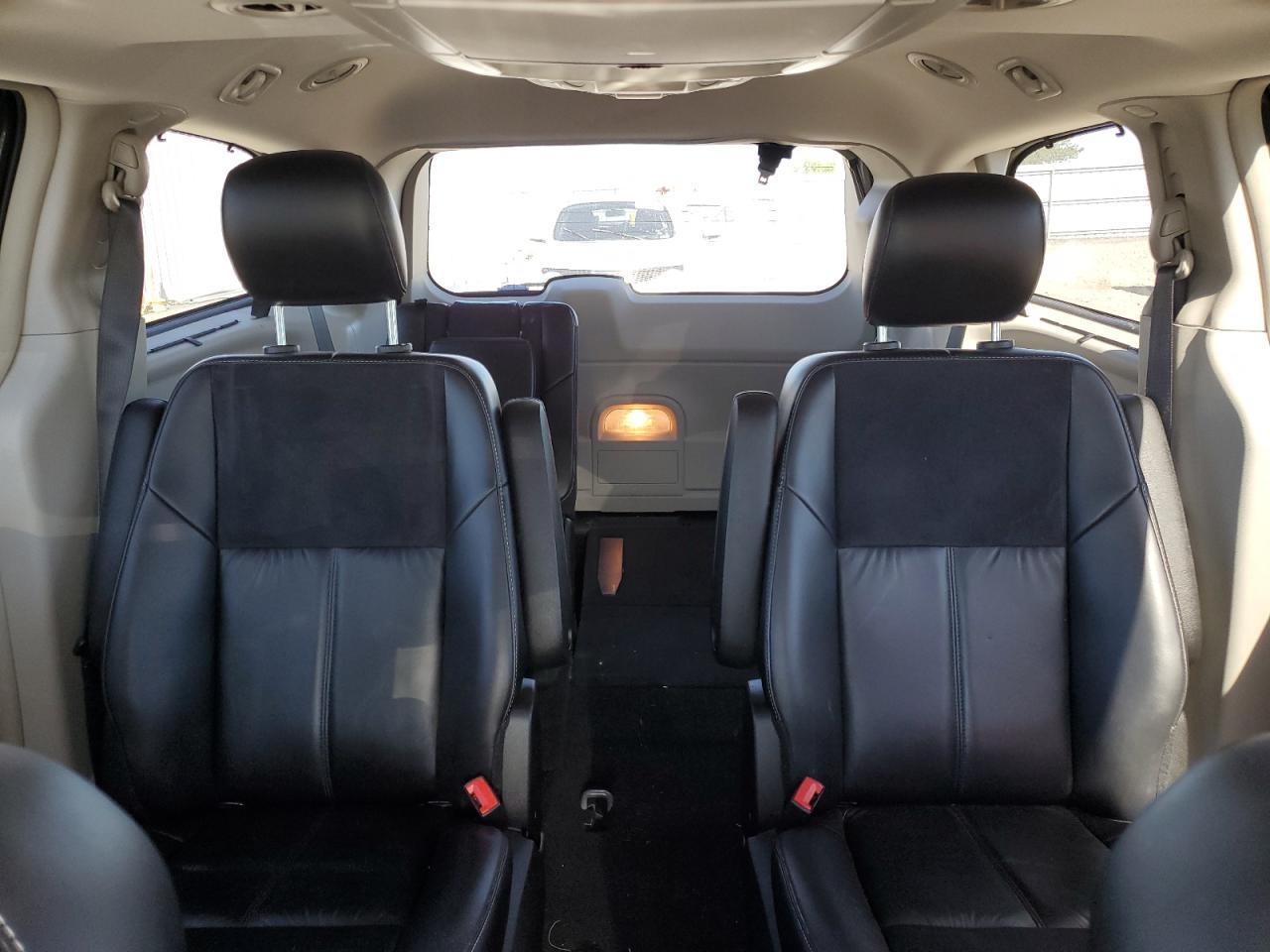 2015 Chrysler Town & Country Limited Platinum Copart, lot number: 58993855, vin: 2C4RC1GG9FR697352. Thumbnail 10