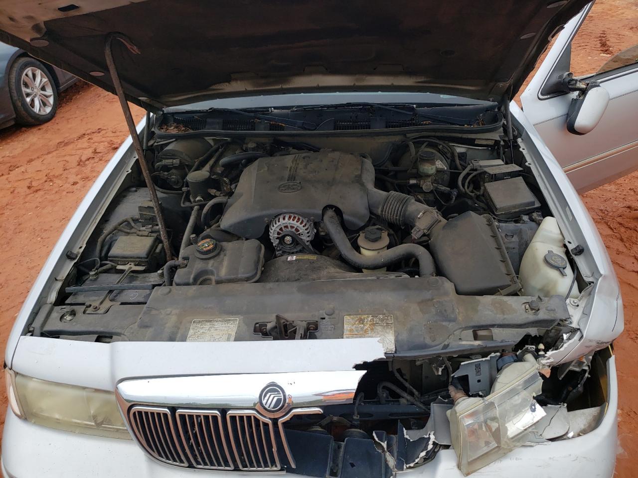 1999 Mercury Grand Marquis Ls Copart, lot number: 58811195, vin: 2MEFM75W3XX617388. Thumbnail 11