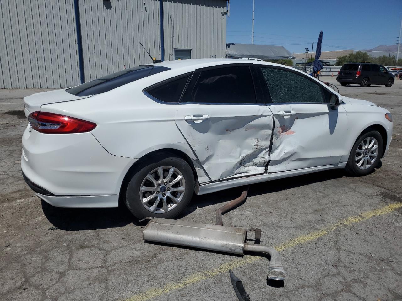 2017 Ford Fusion S Copart, lot number: 56817795, vin: 3FA6P0G71HR275175. Thumbnail 3