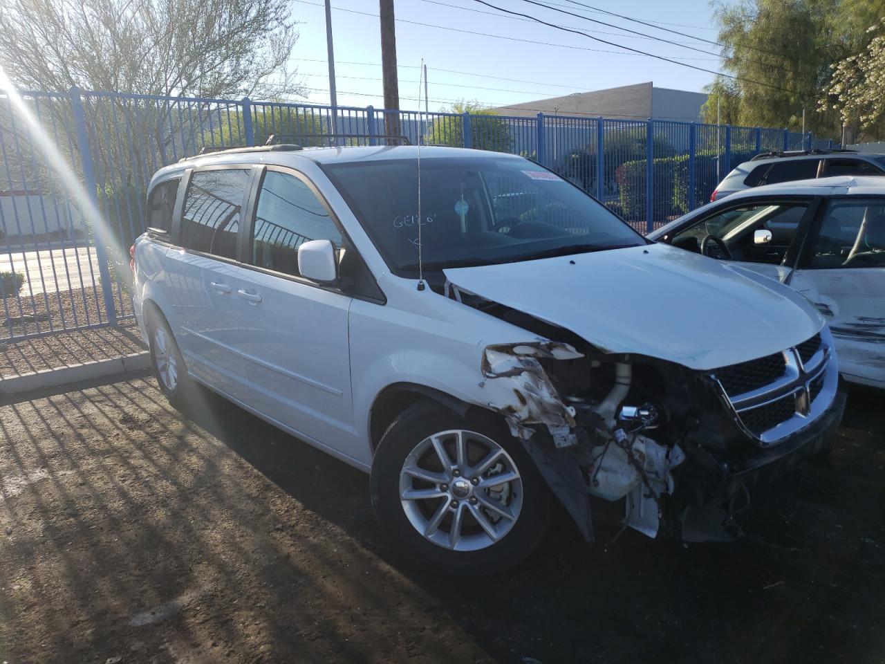 2016 Dodge Grand Caravan Sxt Copart, lot number: 56433055, vin: 2C4RDGCG5GR309718. Thumbnail 4