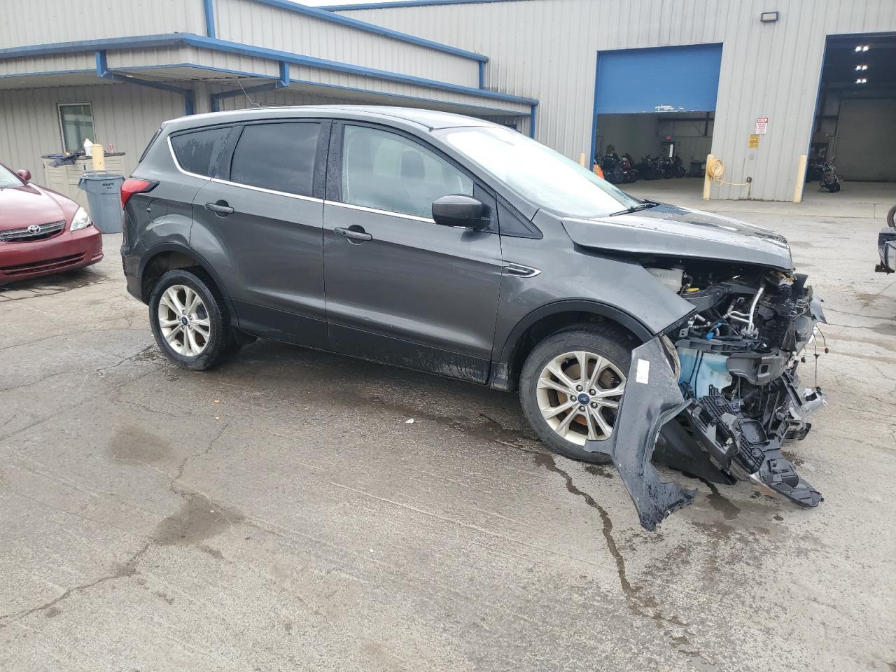 2019 Ford Escape Se Copart, lot number: 55227565, vin: 1FMCU9GD1KUC48876. Thumbnail 4