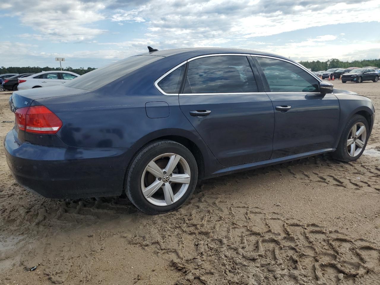 2012 Volkswagen Passat Se Copart, lot number: 56367125, vin: 1VWBH7A36CC085414. Thumbnail 3