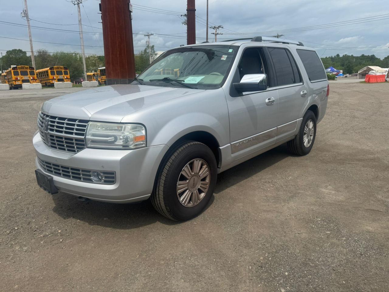2010 Lincoln Navigator Copart, lot number: 59300035, vin: 5LMJJ2J57AEJ06563. Thumbnail 2