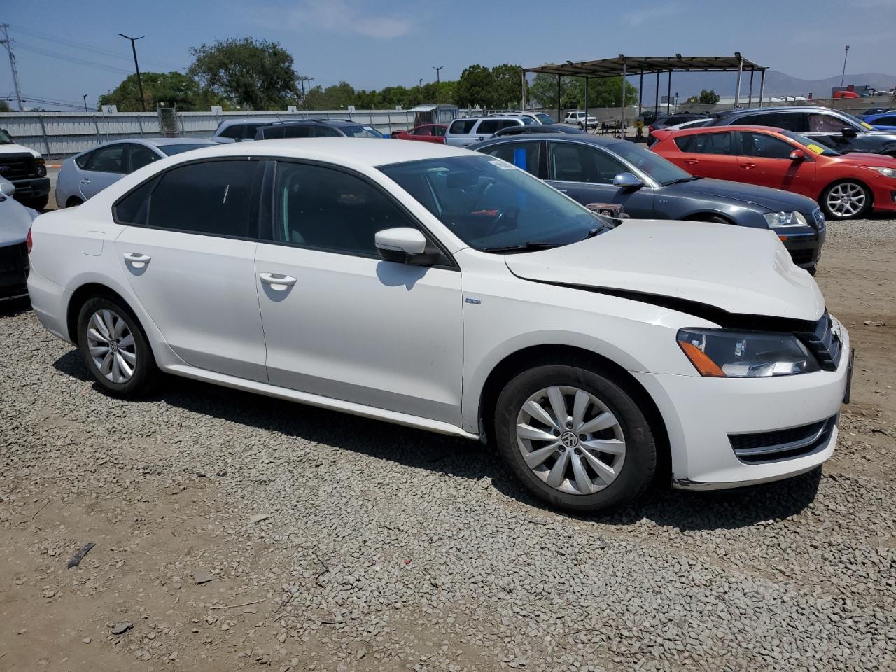 2014 Volkswagen Passat S Copart, lot number: 58668365, vin: 1VWAT7A39EC089115. Thumbnail 4