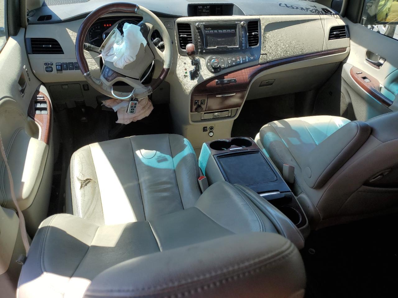 2012 Toyota Sienna Xle Copart, lot number: 55964505, vin: 5TDYK3DC0CS259964. Thumbnail 8